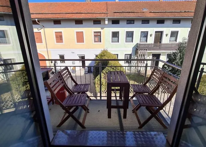 Chaletwohnung Vor Den Toren Des Chiemgaus